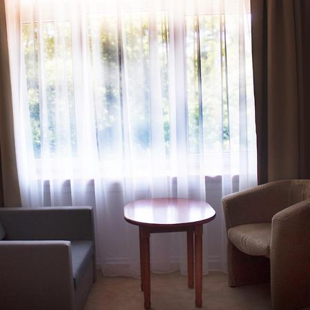 Elita Hotel & Restauracja Iwonicz-Zdrój Kültér fotó
