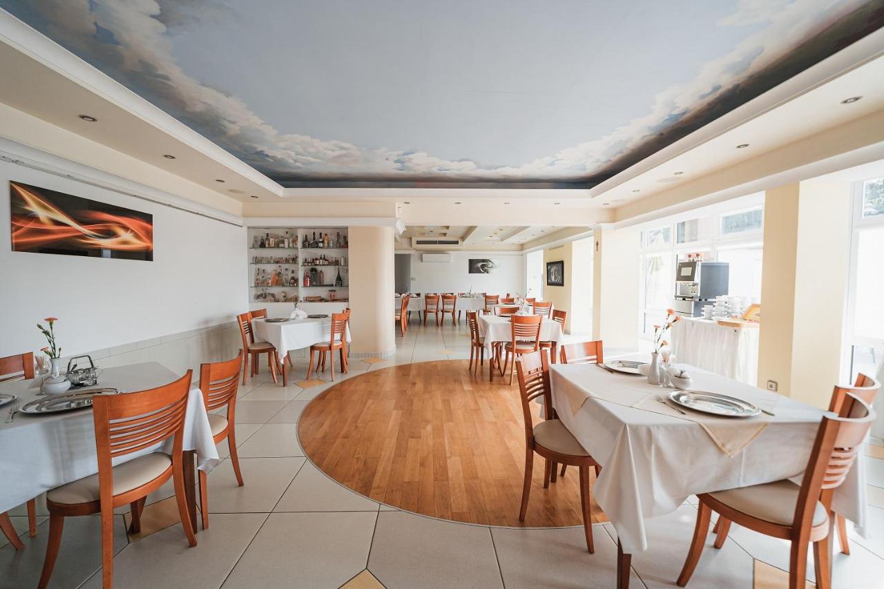 Elita Hotel & Restauracja Iwonicz-Zdrój Kültér fotó