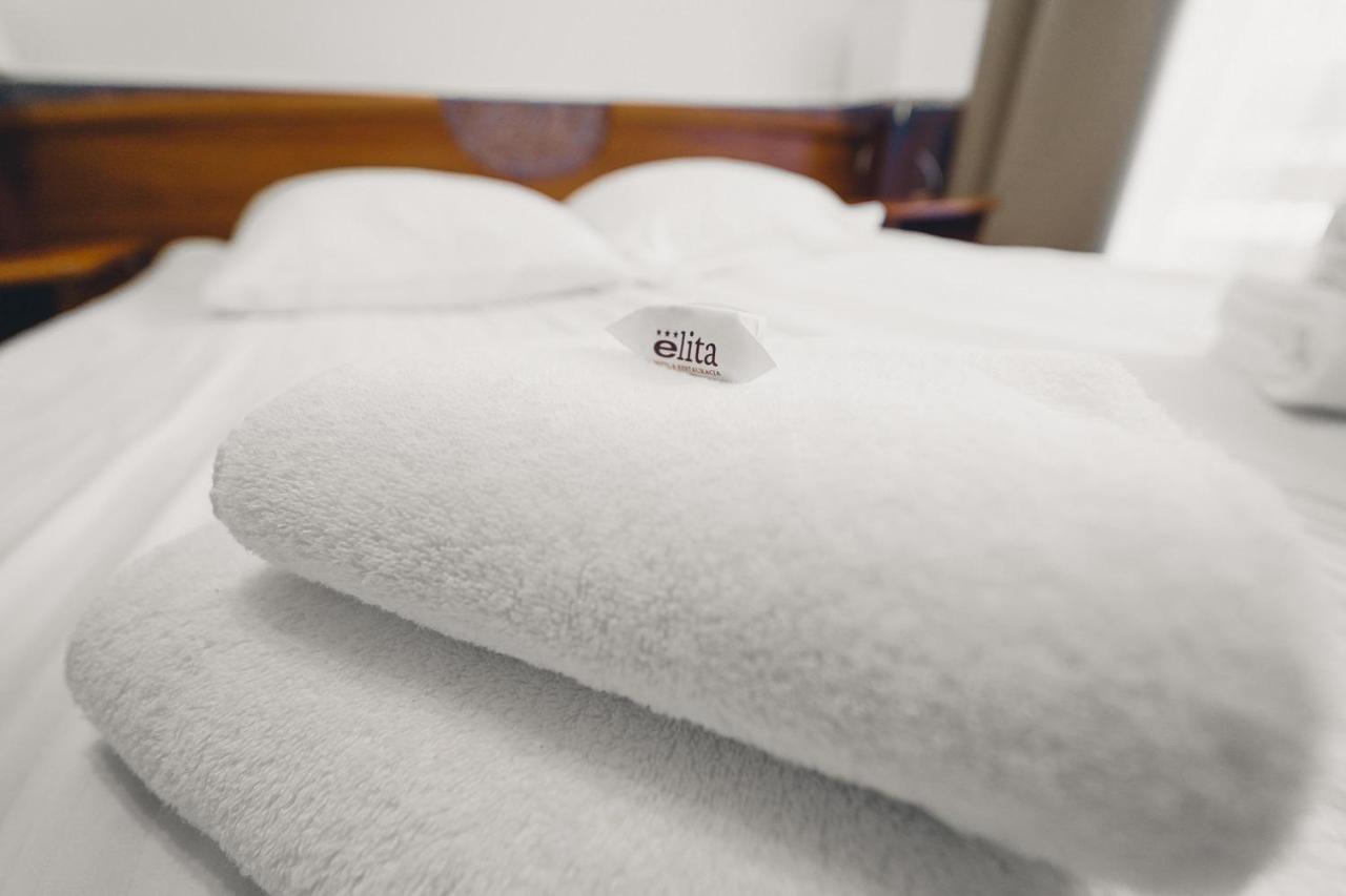 Elita Hotel & Restauracja Iwonicz-Zdrój Kültér fotó