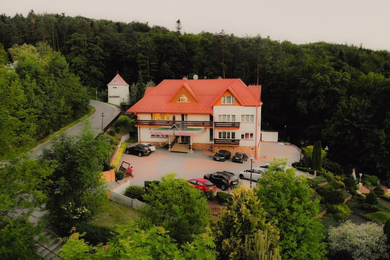 Elita Hotel & Restauracja Iwonicz-Zdrój Kültér fotó