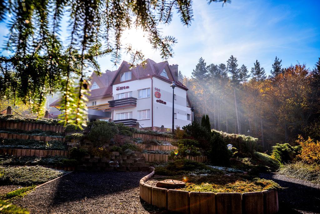 Elita Hotel & Restauracja Iwonicz-Zdrój Kültér fotó